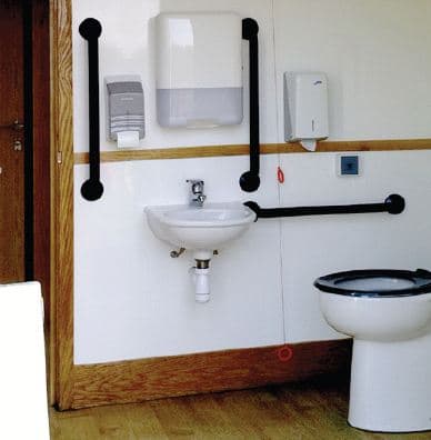 Luxury restroom trailer