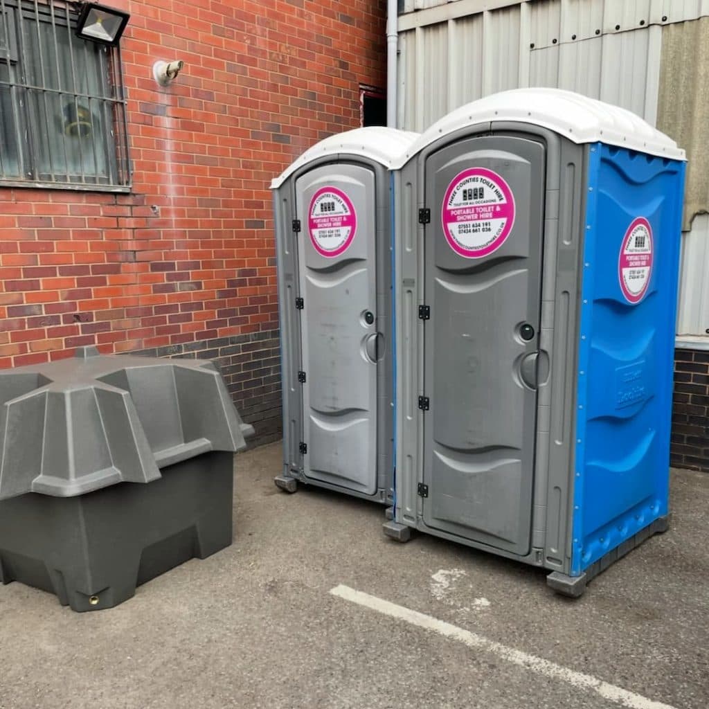 portable toilets and urinal