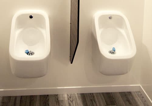 The finest Mobile Toilets from Bordaloo