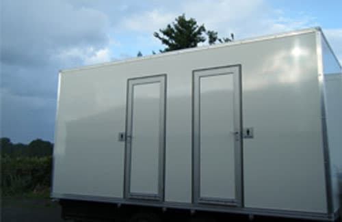 luxury-Portable Toilet-hire