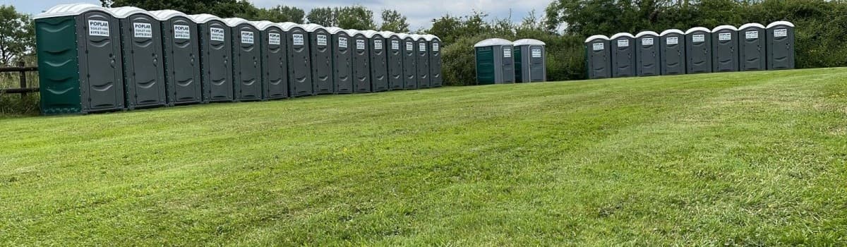 Luxury restroom trailer