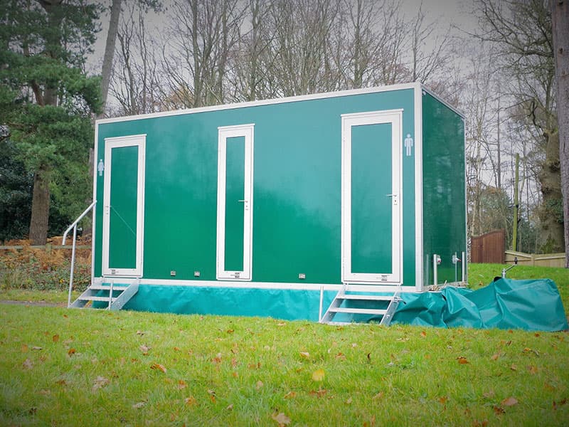 Luxury restroom trailer