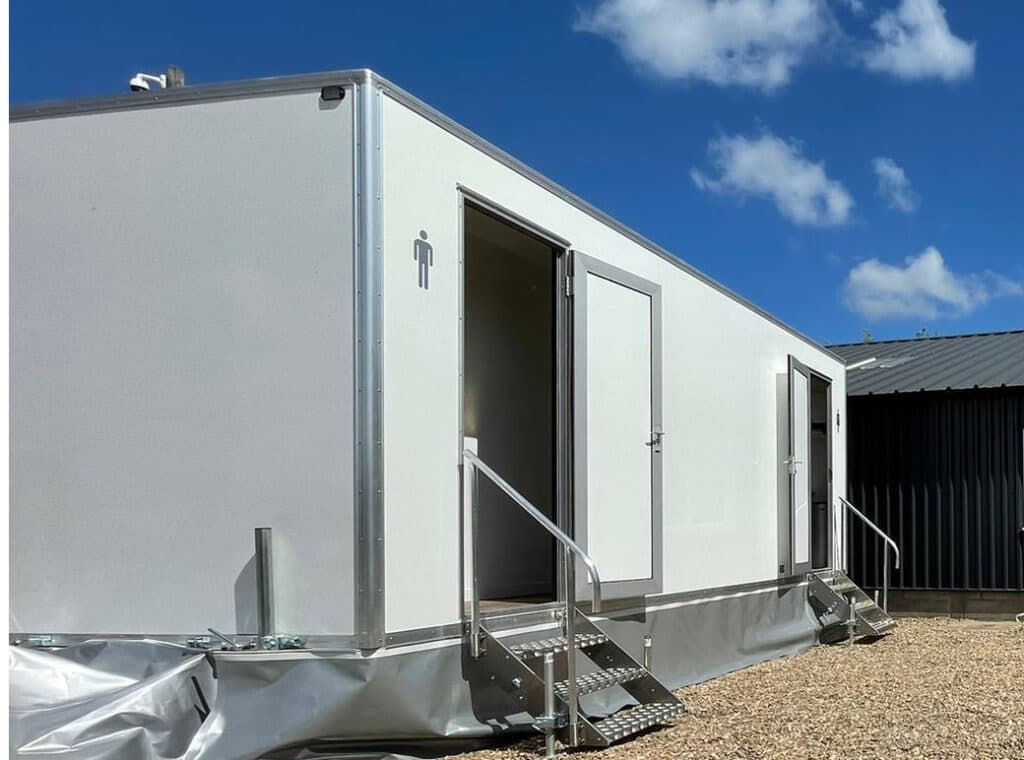 luxury toilet party hire - Toilet Hire for Weddings